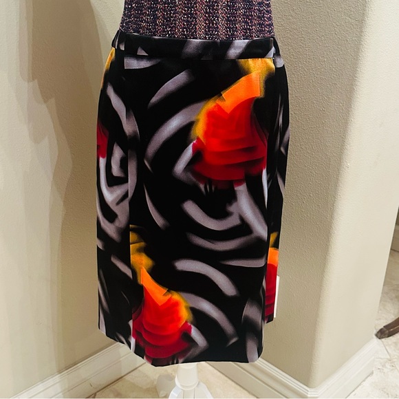 GIANNI VERSACE Never worn, vintage silk and wool skirt. Size 44 Italy, USA 8 med - Picture 1 of 7